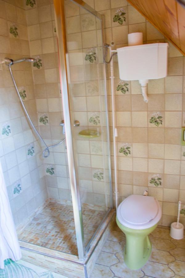 Huszár vendégház Orvenyes Exterior foto